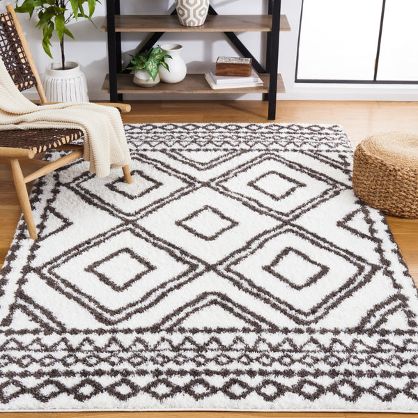 Safavieh Berber Shag 589 Flat Weave Polyester Shag - Contemporary Rug BER589B-9