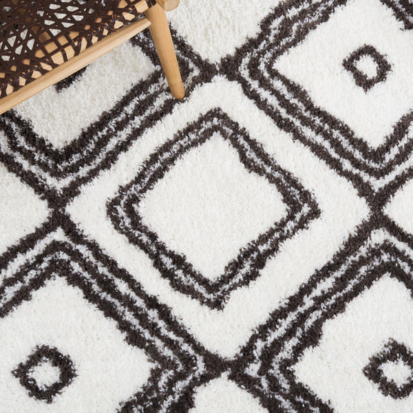 Safavieh Berber Shag 591 Flat Weave Polyester Shag - Contemporary Rug BER591A-9