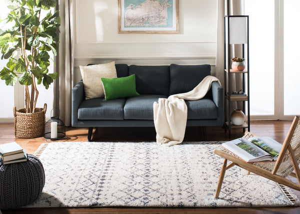 Safavieh Berber Fringe Shag 516 Power Loomed 80% Polypropylene/20% Polyester Shag & Flokati Rug BFG516A-9SQ