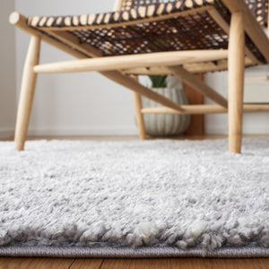 Safavieh Berber Fringe Shag 516 Power Loomed 80% Polypropylene/20% Polyester Shag & Flokati Rug BFG516G-6