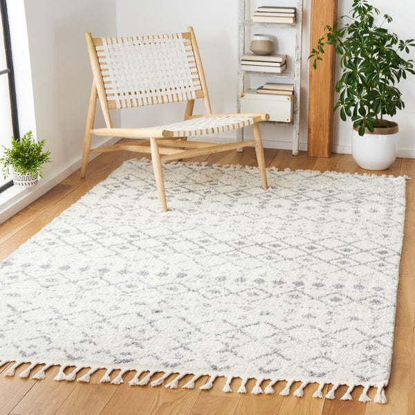 Safavieh Berber Fringe Shag 516 Power Loomed 80% Polypropylene/20% Polyester Shag & Flokati Rug BFG516J-6