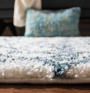 Safavieh Berber Fringe Shag 519 Power Loomed 80% Polypropylene/20% Polyester Shag & Flokati Rug BFG519A-5SQ