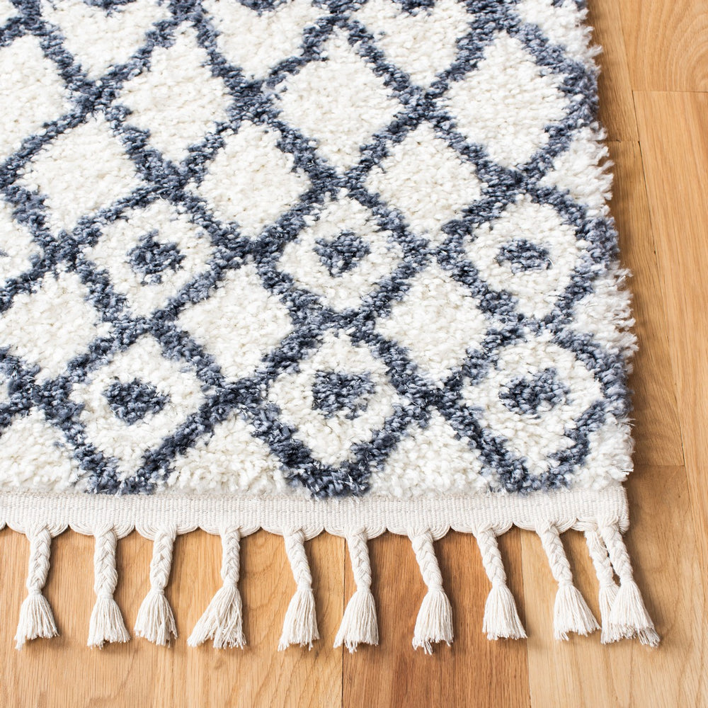 Berber Fringe Shag 538 Shag & Flokati Power Loomed 80% Polypropylene + 20% Polyester Rug Ivory / Dark Grey