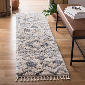 Safavieh Berber Fringe Shag 606 Power Loomed Polypropylene Shag & Flokati Rug BFG606A-4