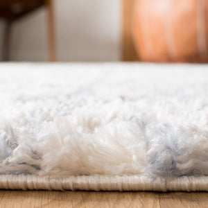 Safavieh Berber Fringe Shag 606 Power Loomed Polypropylene Shag & Flokati Rug BFG606A-4