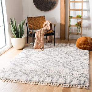 Safavieh Berber Fringe Shag 611 Power Loomed Polypropylene Shag & Flokati Rug BFG611A-4