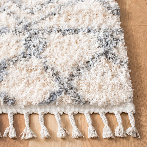 Safavieh Berber Fringe Shag 626 Power Loomed Polypropylene Shag & Flokati Rug BFG626A-4