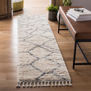 Safavieh Berber Fringe Shag 629 Power Loomed Polypropylene Shag & Flokati Rug BFG629A-28