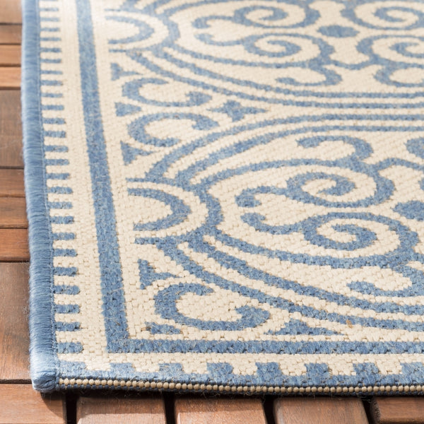 Safavieh Beach House 134 PowerLoomed 100% Polypropylene Pile Rug BHS134M-5