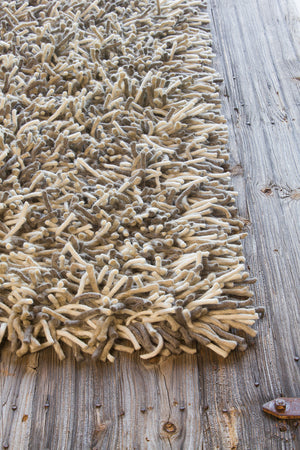 Chandra Rugs Big Jos 100% Wool Hand-Woven Contemporary Shag Rug Silver 7'9 x 10'6