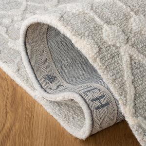 Aspen Blossom 115 Hand Tufted 100% Wool Pile Bohemian Rug Silver / Ivory 100% Wool Pile BLM115G-5