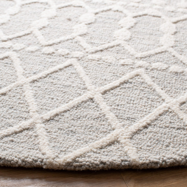 Aspen Blossom 115 Hand Tufted 100% Wool Pile Bohemian Rug Silver / Ivory 100% Wool Pile BLM115G-9