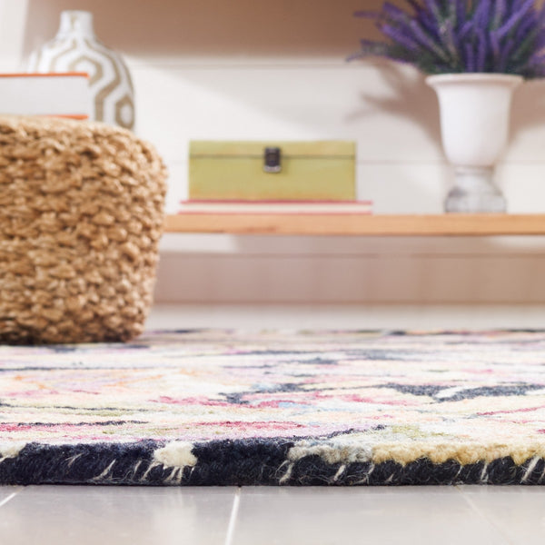Safavieh Blossom 461 Floral Hand Tufted Rug Black / Plum BLM461Z-5