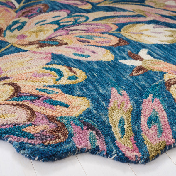Safavieh Blossom 462 Floral Hand Tufted Rug Blue / Plum BLM462M-8