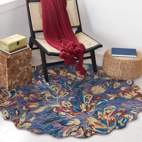 Safavieh Blossom 462 Floral Hand Tufted Rug Blue / Violet BLM462U-8