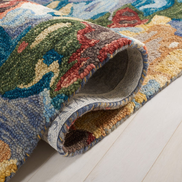 Safavieh Blossom 464 Floral Hand Tufted Rug Light Blue / Rust BLM464L-5