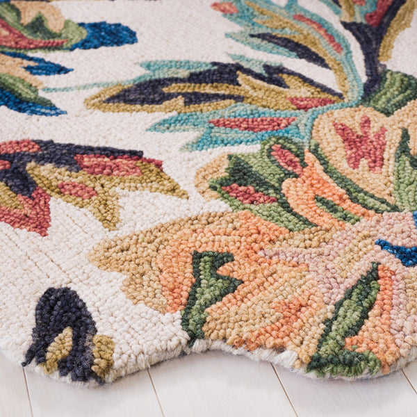 Safavieh Blossom 467 Floral Hand Tufted Rug Ivory / Plum BLM467A-8