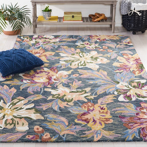 Safavieh Blossom 467 Floral Hand Tufted Rug Grey / Violet BLM467F-8