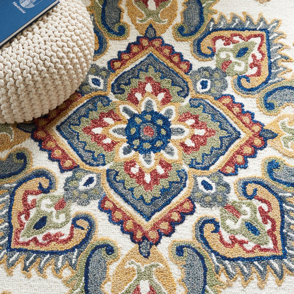 Safavieh Blossom 561 Hand Tufted 80% Wool 20% Cotton Rug BLM561A-8