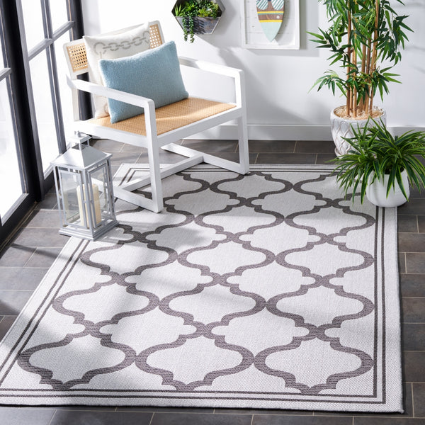 Safavieh Bermuda 810 Indoor/ Outdoor Power Loomed Polypropylene Frize Rug BMU810T-5