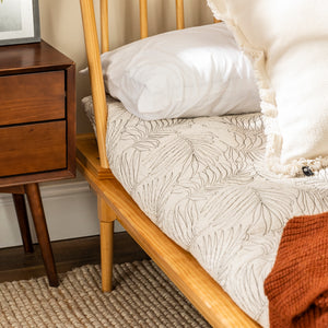 Modern Wood Queen Spindle Bed - Light Oak