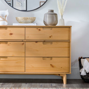 Walker Edison Sloane Transitional/Mid-century Modern 6-Drawer Groove Handle Wood Dresser BR6DSLDRNP