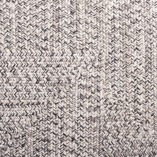 Safavieh Braided 201 Braided Hand Woven Rug Grey / Ivory BRA201F-9