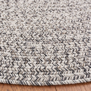 Safavieh Braided 201 Braided Hand Woven Rug Grey / Ivory BRA201F-9