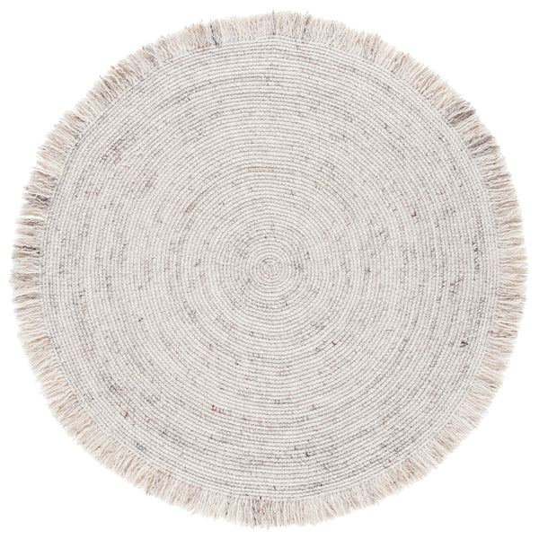 Braided Handmade Rug Crafted from 100% PET Yarn for Eco-Friendly Style and Comfort in Any Room