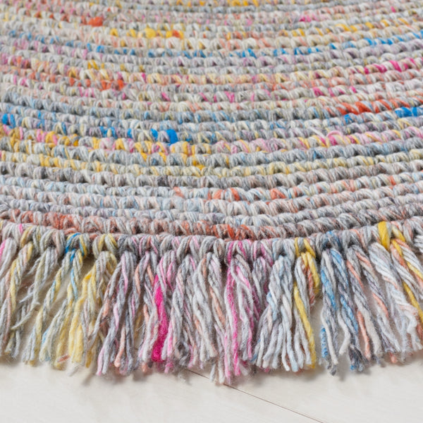 Braided Handmade Rug Crafted from 100% PET Yarn for Eco-Friendly Style and Comfort in Any Room