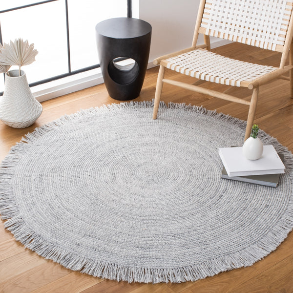 Braided Handmade Rug Crafted from 100% PET Yarn for Eco-Friendly Style and Comfort in Any Room