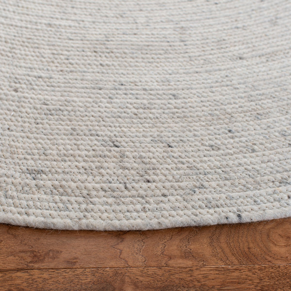 Safavieh Braided 901 Hand Woven 60% Wool, 40% Cotton Rug BRD901C-8R