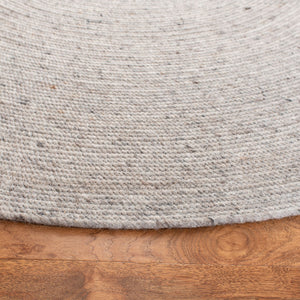 Safavieh Braided 901 Hand Woven 60% Wool, 40% Cotton Rug BRD901G-8R