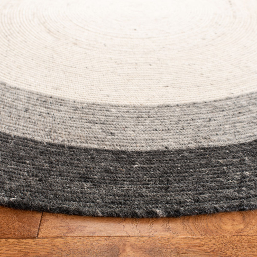 Safavieh Braided 903 Hand Woven 60% Wool, 40% Cotton Rug BRD903A-8R