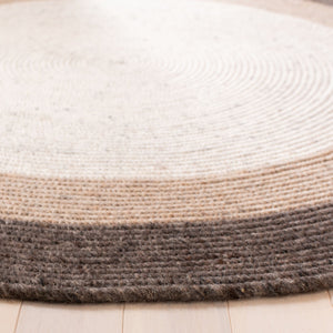 Safavieh Braided 903 Hand Woven 60% Wool, 40% Cotton Rug BRD903H-8R