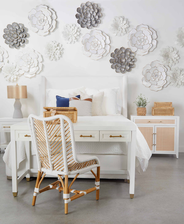 Essentials for Living Stitch & Hand - Dining & Bedroom Balboa Queen Bed 7128-1.LPPRL/NG