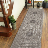 AMER Rugs Cambridge CAM-31 Power-Loomed Medallion Transitional Area Rug Gray 2'6" x 8'