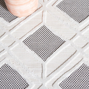 Safavieh Cabana 420 Power Loomed Indoor / Outdoor Rug Ivory / Black 9' x 12'