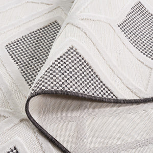 Safavieh Cabana 420 Power Loomed Indoor / Outdoor Rug Ivory / Black 9' x 12'