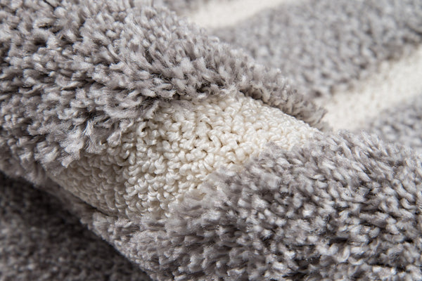 Momeni Charlotte CHA-1 Machine Made Modern Solid, Wave, Shag Indoor Area Rug Grey 8'6" x 11'6" CHARLCHA-1GRY86B6