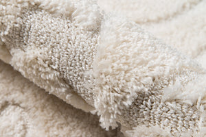 Momeni Charlotte CHA-3 Machine Made Modern Shag, Solid Indoor Area Rug Ivory 8'6" x 11'6" CHARLCHA-3IVY86B6