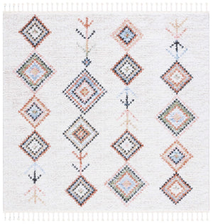 Chapel Power Loomed Bohemian Area Rug - Stylish Polyester Design for Chic Home Decor Enhancement