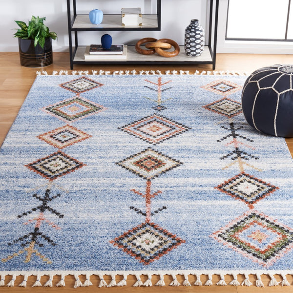 Chapel Power Loomed Bohemian Area Rug - Stylish Polyester Design for Chic Home Decor Enhancement