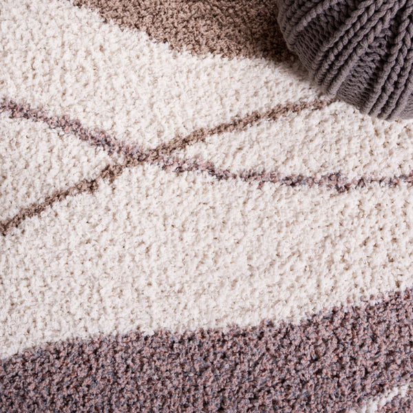 Calico Shag & Flokati Rug - Luxurious Power Loomed Polyester for Cozy Living Spaces, 40mm Pile