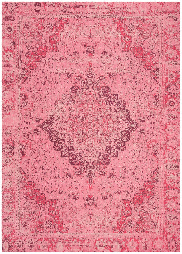 Safavieh Classic Vintage 110 Power Loomed Polyester Rug CLV110R-28