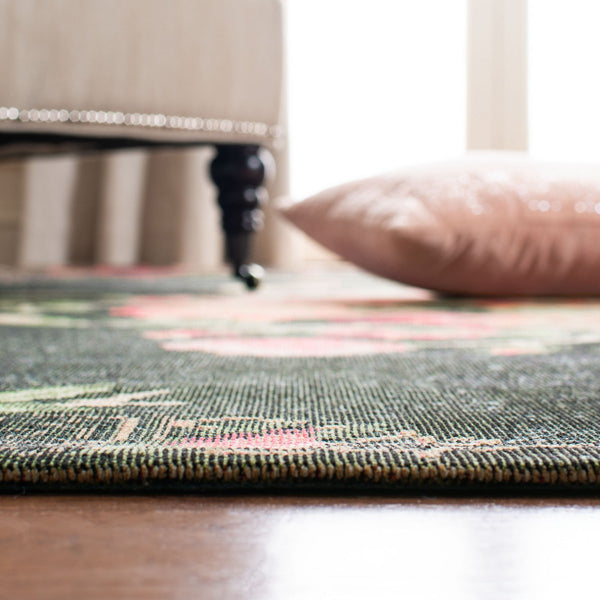 Safavieh Classic Vintage 115 Power Loomed Polyester Country & Floral Rug CLV115Z-9