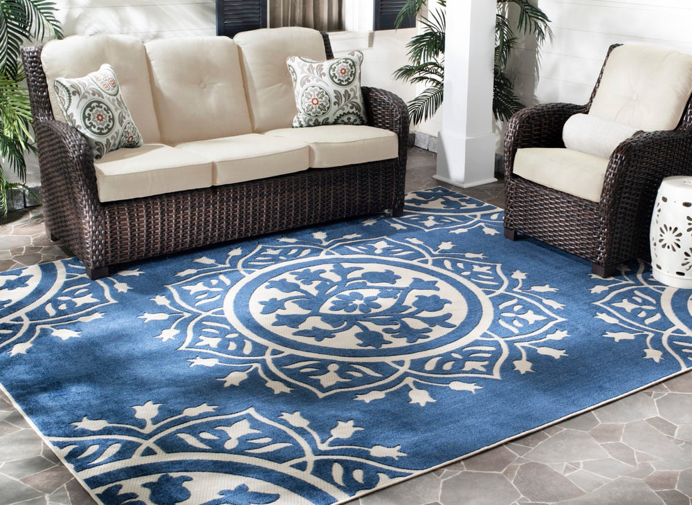 Safavieh Cottage 2019 Power Loomed 100% Polypropylene Indoor/Outdoor Rug COTS293N-8