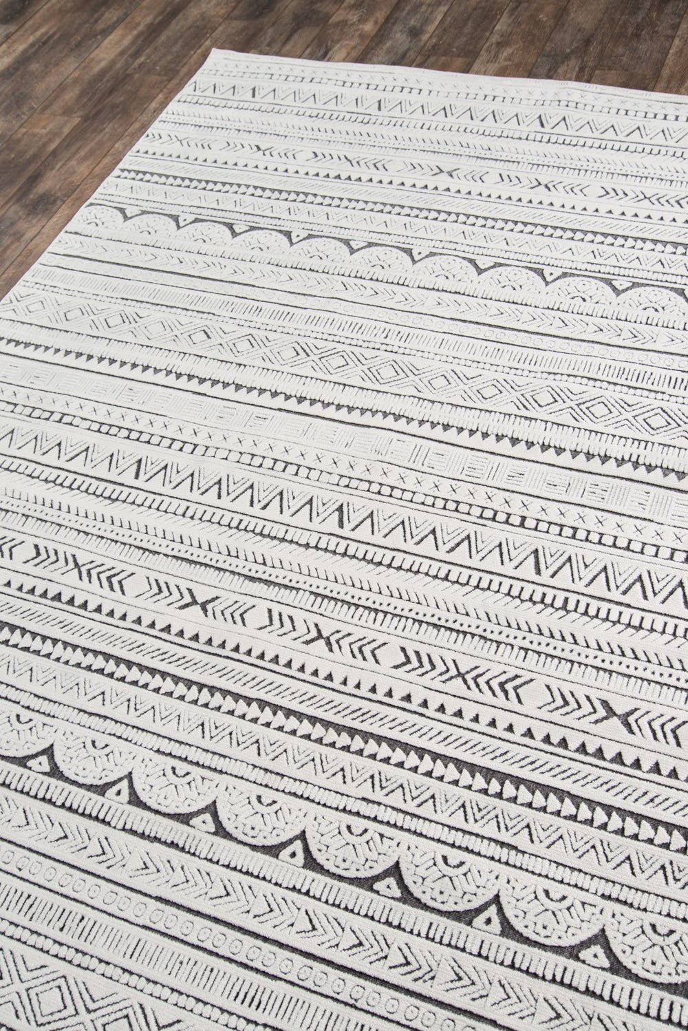 Momeni Covington COV-3 Machine Made Traditional Fair Isle Design Indoor Area Rug Ivory 9'3" x 12'6" COVINCOV-3IVY93C6