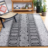 Safavieh Capri 703 Hand Tufted 70% Pet Polyester/20% Bleach Ply/10% Viscose Rug CPR703Z-8