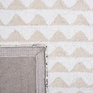 Safavieh Capri 707 Hand Tufted 70% Pet Polyester/20% Bleach Ply/10% Viscose Rug CPR707B-8